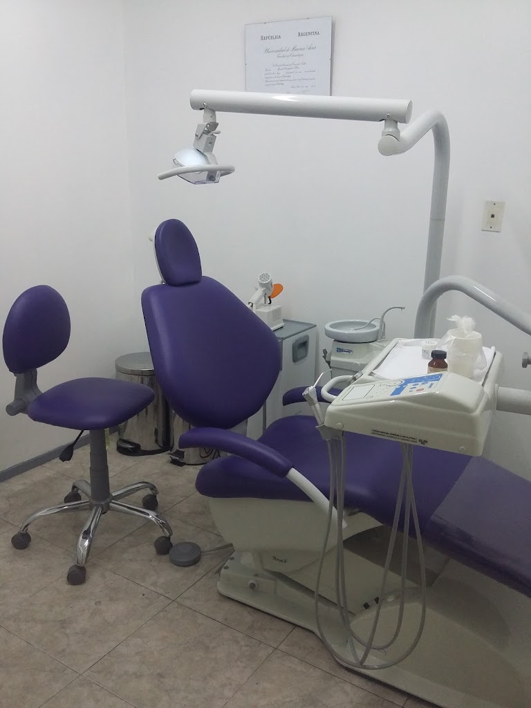 Consultorio dental moderno en Flores